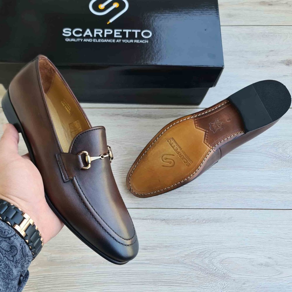 Leather Loafer with Hand-stitched Sole